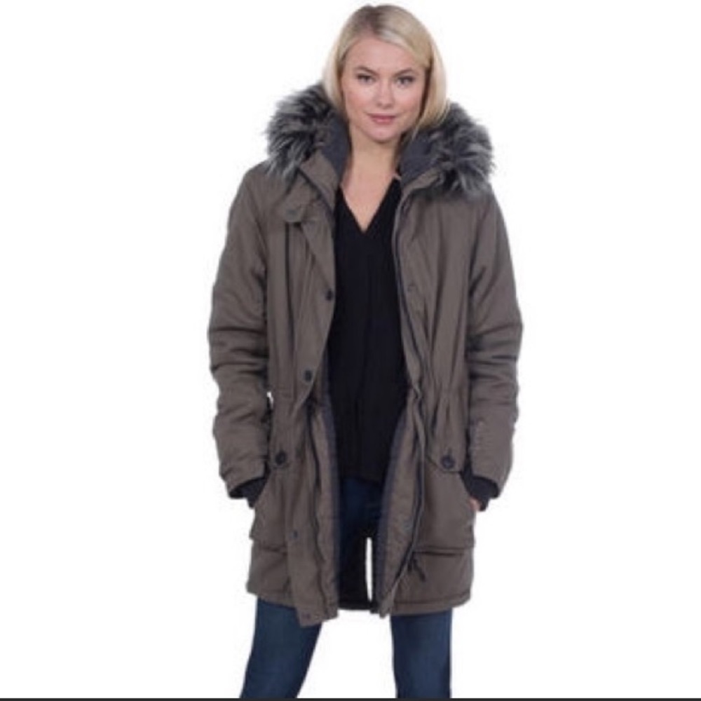 Bench (Aritzia brand) Parka Sz S
